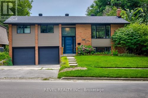 2128 Dunedin Road, Oakville (FD Ford), ON, L6J5V3 | Card Image