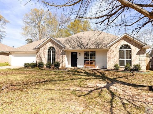 65 Green Oak Cir, Nash, TX, 75569-2200 | Card Image