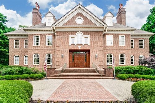 5048 Oak Manor Ct, Kettering, OH, 45429-1100 | Card Image