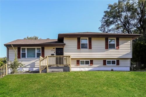 7718 Ne 54th St, Kansas City, MO, 64119-4162 | Card Image