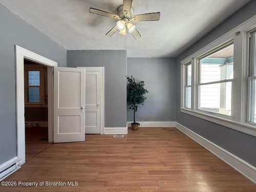 2-83 S Empire St, Wilkes Barre, PA, 18702-6622 | Card Image