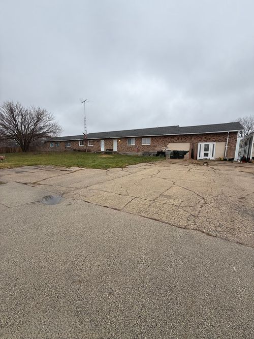 161 S Will Rd, Braidwood, IL, 60408 | Card Image