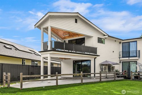 b-16226 E Shore Dr, Lynnwood, WA, 98087-6629 | Card Image