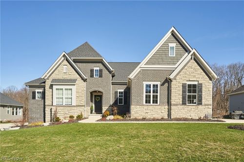 2793 Galway Dr, Brunswick, OH, 44212-4260 | Card Image