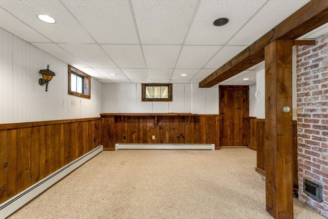 32 Farrington St, House other with 3 bedrooms, 2 bathrooms and 3 parking in Franklin MA | Image 32
