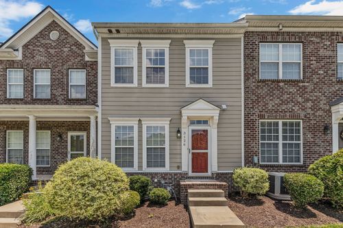 3126 Fyffe Ln, Nashville, TN, 37211-7361 | Card Image