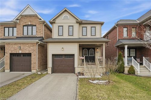 45 Kelso Dr, Caledonia, ON, N3W0B7 | Card Image