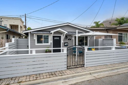 214 Boeker Avenue, Pismo Beach, CA, 93449 | Card Image