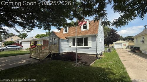 7555 Ziegler St, Taylor, MI, 48180-2621 | Card Image