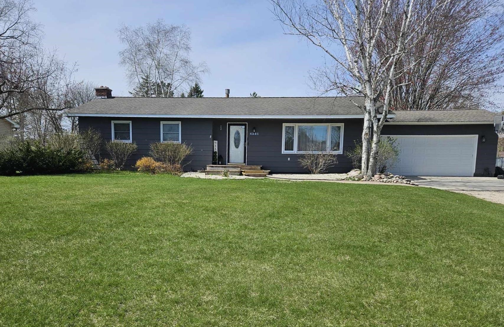 Benson Rd, Cadillac, MI 49601