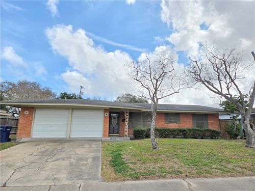 4214 Hamlin Dr, Corpus Christi, TX, 78411-3056 | Card Image