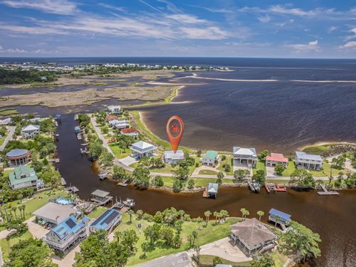122 Ocean View Dr, Crawfordville, FL, 32327-4660 | Card Image