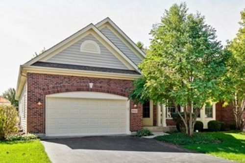 3942 Honeymoon Rdg, Lake In The Hills, IL, 60156-6500 | Card Image