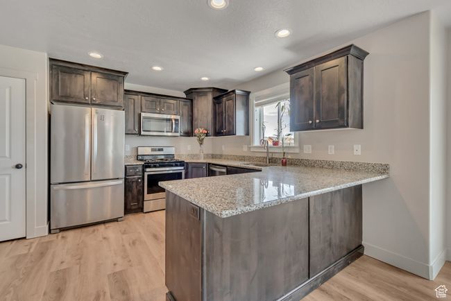 182 W Braeburn Ln, House other with 4 bedrooms, 3 bathrooms and 2 parking in Santaquin UT | Image 8
