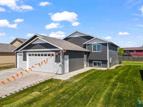 906 Birch St, Harrisburg, SD, 57032-8355 | Card Image