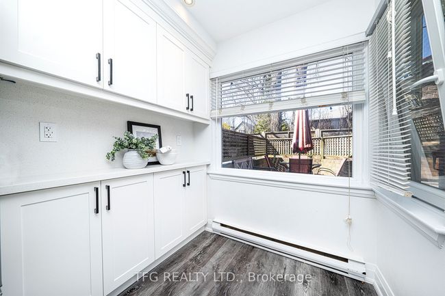 7 - 120 Glen Manor Dr, Condo with 2 bedrooms, 2 bathrooms and 1 parking in Toronto ON | Image 5