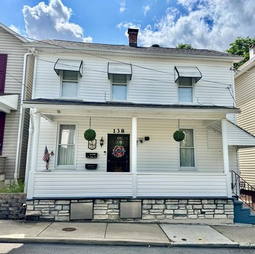 138 I St, Johnstown, PA, 15906-2237 | Card Image