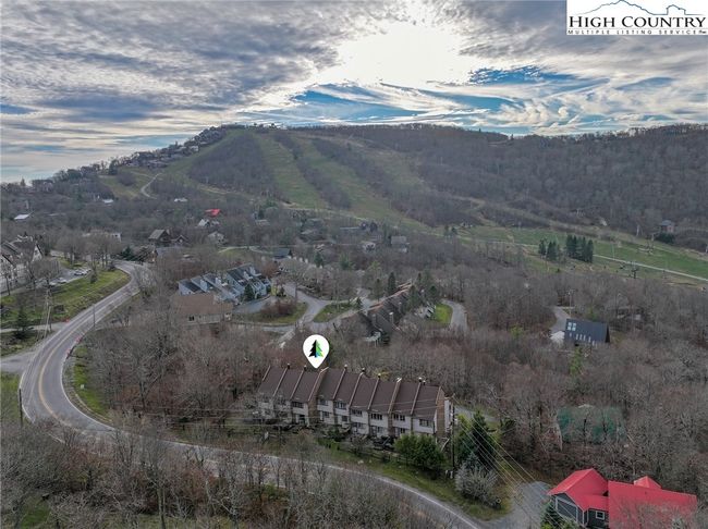 UNIT-7 - 104 Snowplow Ln, Condo with 3 bedrooms, 3 bathrooms and null parking in Beech Mountain NC | Image 33