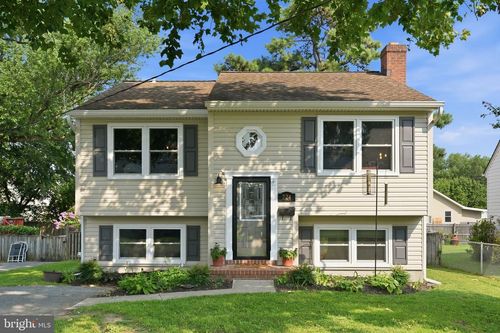 224 Asbury Rd, PASADENA, MD, 21122-3105 | Card Image