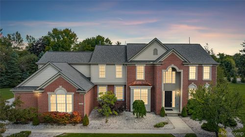 50045 E Fellows Creek Ct, Plymouth, MI, 48170-6347 | Card Image