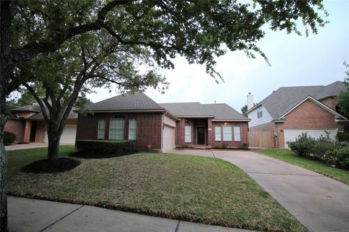 114 Chandler Ct, Sugar Land, TX, 77479-5208 | Card Image