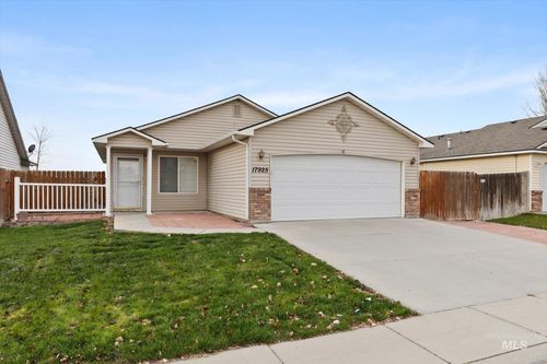 17925 Monarch Way, Nampa, ID, 83687-9074 | Card Image