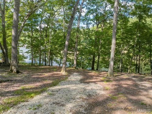 400 Graceland Pt, Climax Springs, MO, 65324 | Card Image