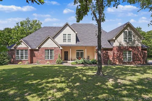 3050 S 289th East Ave, Broken Arrow, OK, 74014-4922 | Card Image