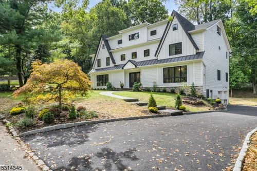 55 Mohawk Rd, Short Hills, NJ, 07078-3035 | Card Image