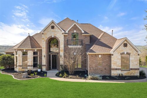2702 Lakehurst Rd, Spicewood, TX, 78669-6888 | Card Image