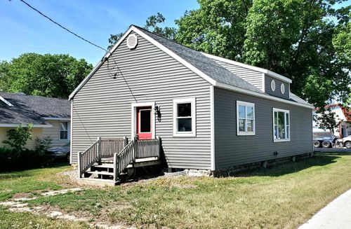 100 Western Ave S, Brooten, MN, 56316-4649 | Card Image