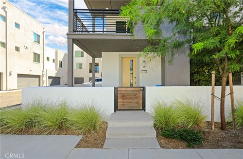 112 Novel, Irvine, CA, 92618-1791 | Card Image