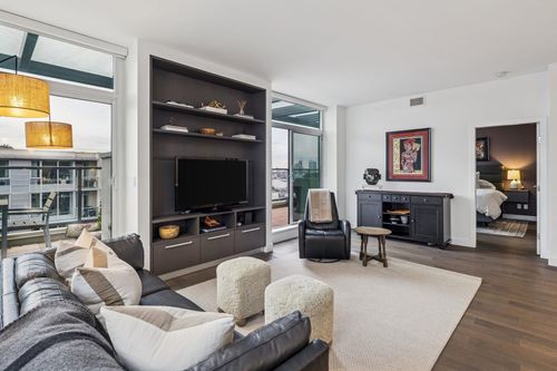 ph1606-288 W 1st Ave, Vancouver, BC, V5Y0E9 | Card Image