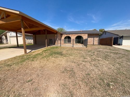 8911 Rich Trace St, San Antonio, TX, 78251-2901 | Card Image