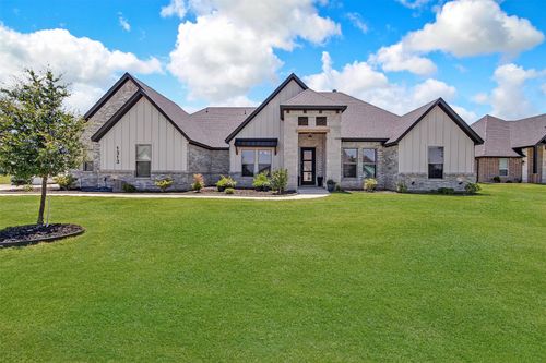 1313 Green Ridge Rd, Weatherford, TX, 76085-3006 | Card Image