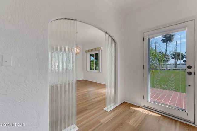 808 S Beach St, House other with 3 bedrooms, 3 bathrooms and null parking in ORMOND BEACH FL | Image 31