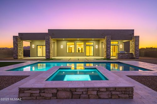 4357 W Placita Tres Rocas, Tucson, AZ, 85745-0051 | Card Image
