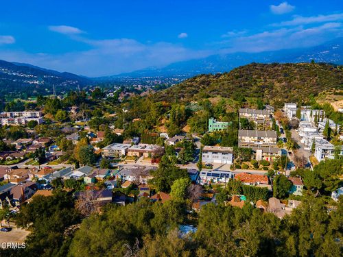 3 Vista Del Verde Dr, Glendale, CA, 91208 | Card Image