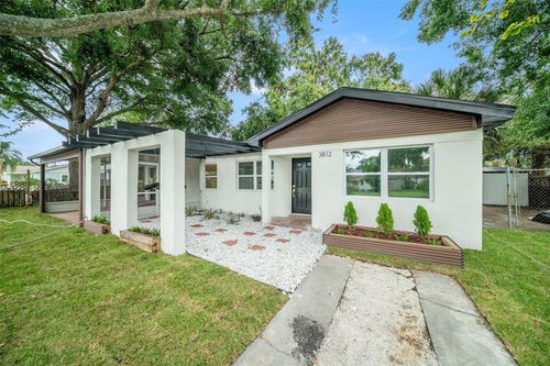 3812 W Rogers Ave, TAMPA, FL, 33611-3525 | Card Image