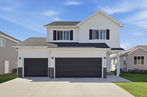 6684 Toronto Dr S, Fargo, ND, 58104-4846 | Card Image