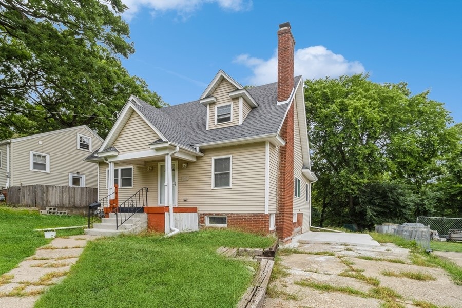 Payne Rd, Des Moines, IA 50310