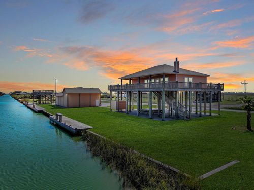 1332 Van Zant, Gilchrist, TX, 77617 | Card Image