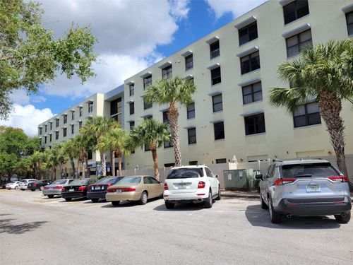apt-109-701 S Madison Ave, CLEARWATER, FL, 33756-4159 | Card Image