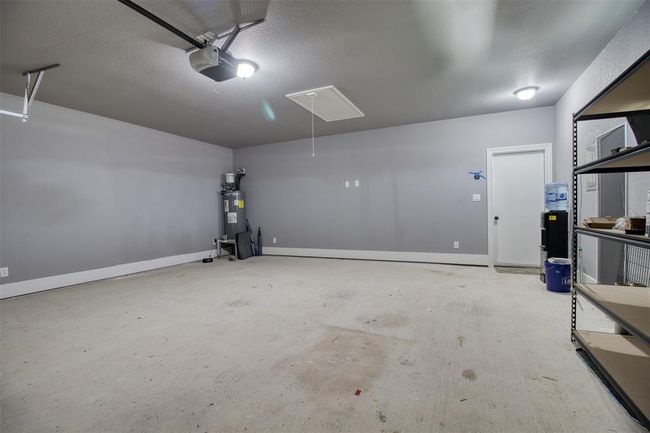 2 car garage | Image 22