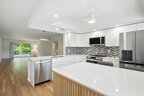 apt-k2-2004 Granada Dr, Coconut Creek, FL, 33066-1156 | Card Image