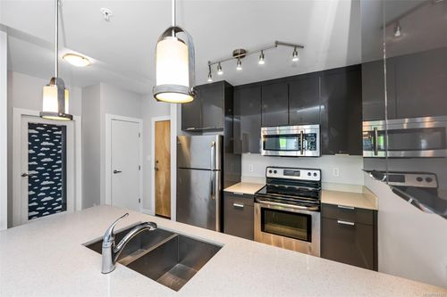 302-2871 Jacklin Rd, Victoria, BC, V9B0P3 | Card Image
