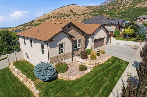 1039 E 200 S, Santaquin, UT, 84655-5649 | Card Image