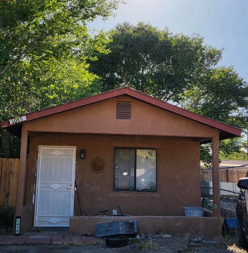 1015 Barelas St Sw, Albuquerque, NM, 87102-4035 | Card Image