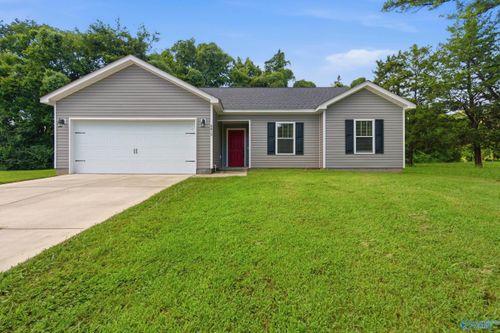 6415 Flo Drive Nw, Huntsville, AL, 35810 | Card Image