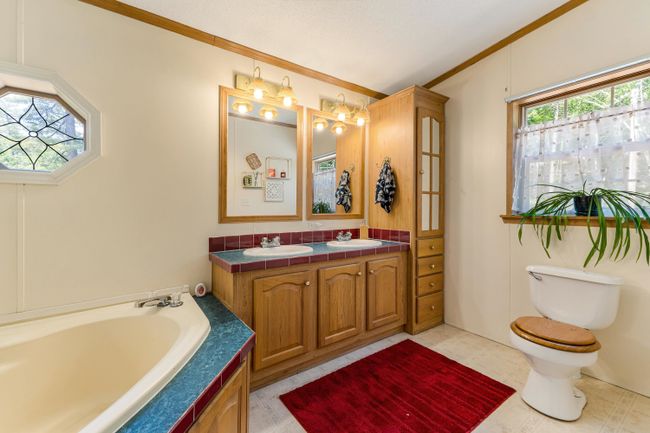 37 Sunset Blvd, House other with 3 bedrooms, 3 bathrooms and null parking in Acton ME | Image 37